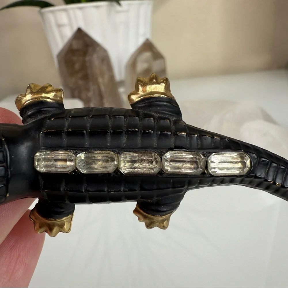 Vintage Gold Tone Metal & Black Alligator / Crocodile Clip - Picture 12 of 15